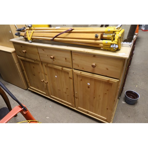 Pine sideboard/chest unit