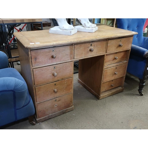 VICTORIAN PINE DESK