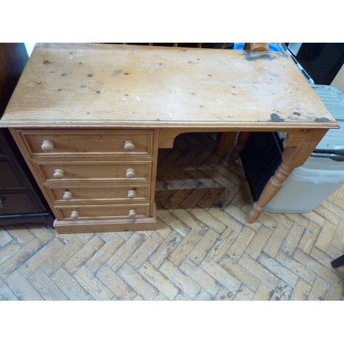 Pine dressing table/desk