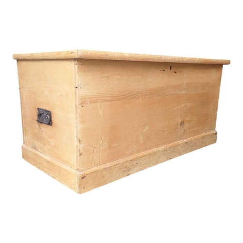 A 19th century Victorian pine blanket box / chest. The chest...