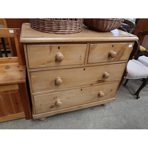 VICTORIAN PINE CHEST OF DRAWERS